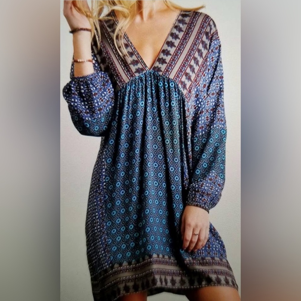 Umgee Deep V-neck Bohemian multi print mini dress size small
